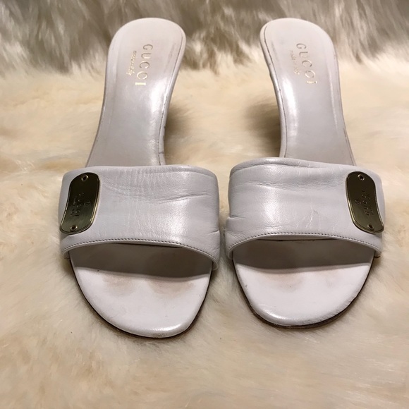 Gucci White Slides - Picture 2 of 8